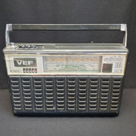 Радиоприёмник VEF Spidola 232, работоспособность неизвестна. СССР